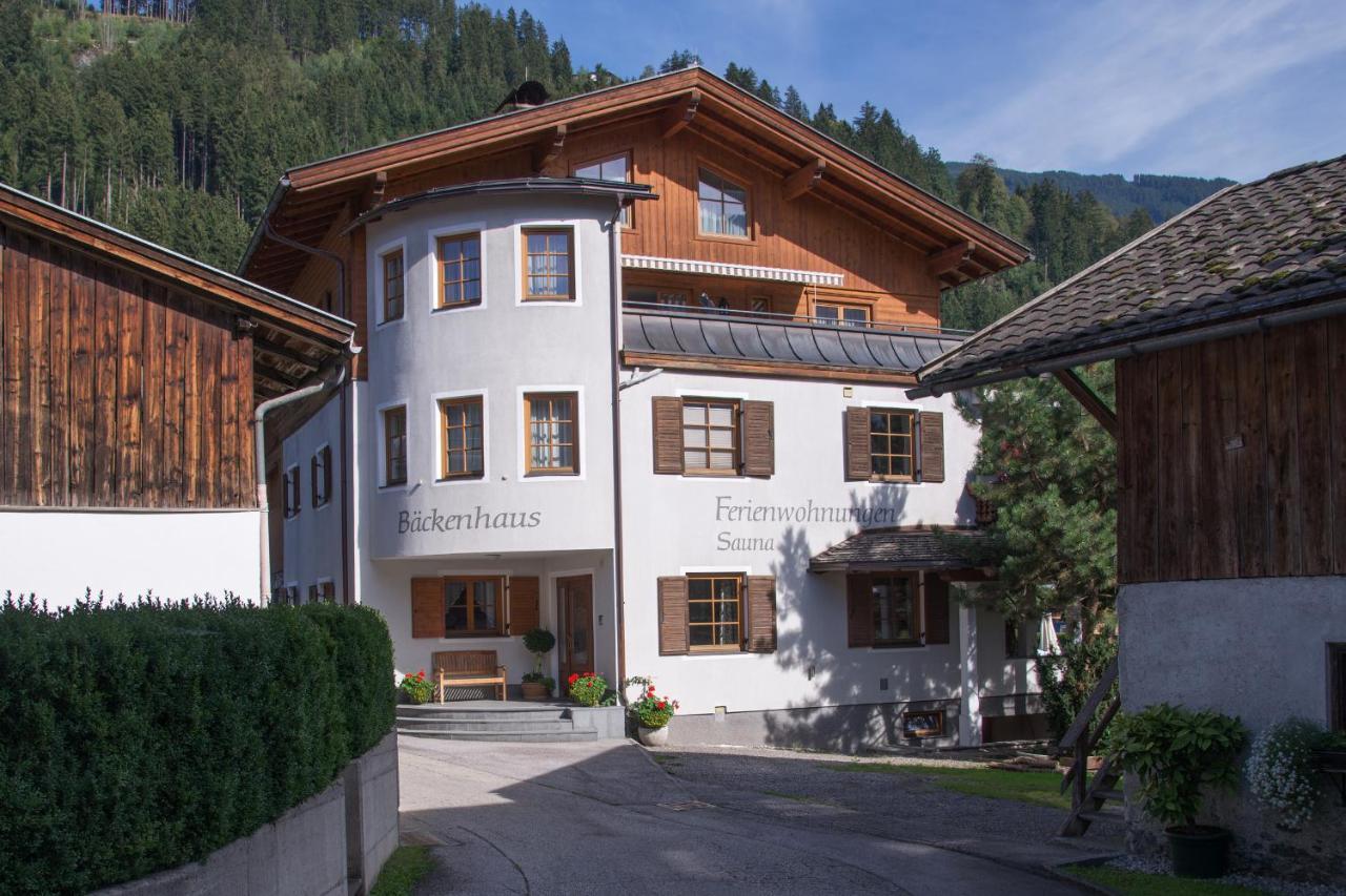 Ferienwohnungen Baeckenhaus Stumm Exterior photo